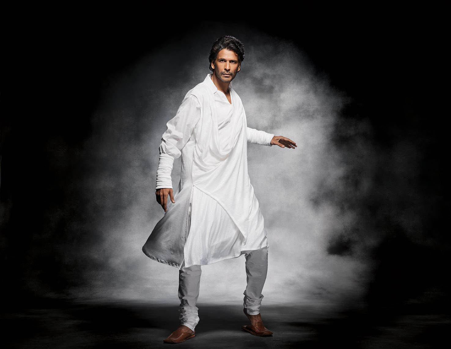 Best Bollywood Photographer in India Vikram Bawa, Shooting with star, Product Shoot, Jai Hind Collection, Shooting with Milind Soman, Best Fashion Photographer, Commercial Photographer, Advertising, Best Fashion Photographer Vikram Bawa in Mumbai, India